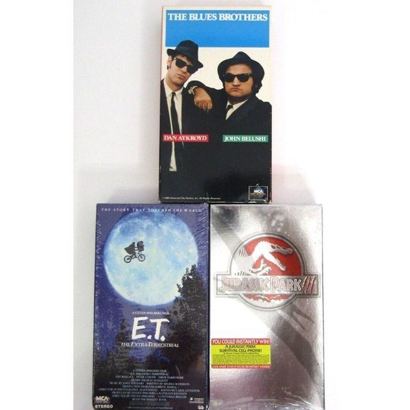 Lot of 3 VHS Video Tape The Blues Brothers Jurassic Park III E.T. 